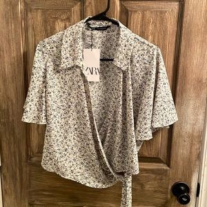 NWT Zara Floral Wrap Top